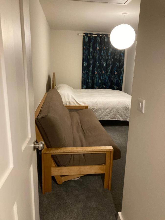 Beautiful 1-Bed Studio In Londra Dış mekan fotoğraf